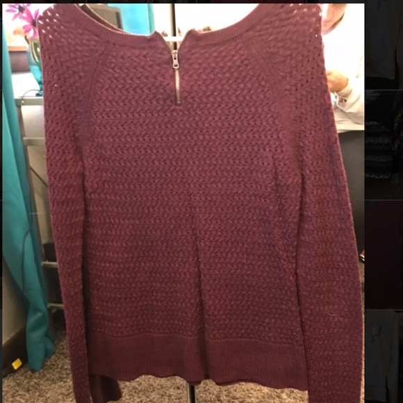 Knit sweater - Picture 2 of 2